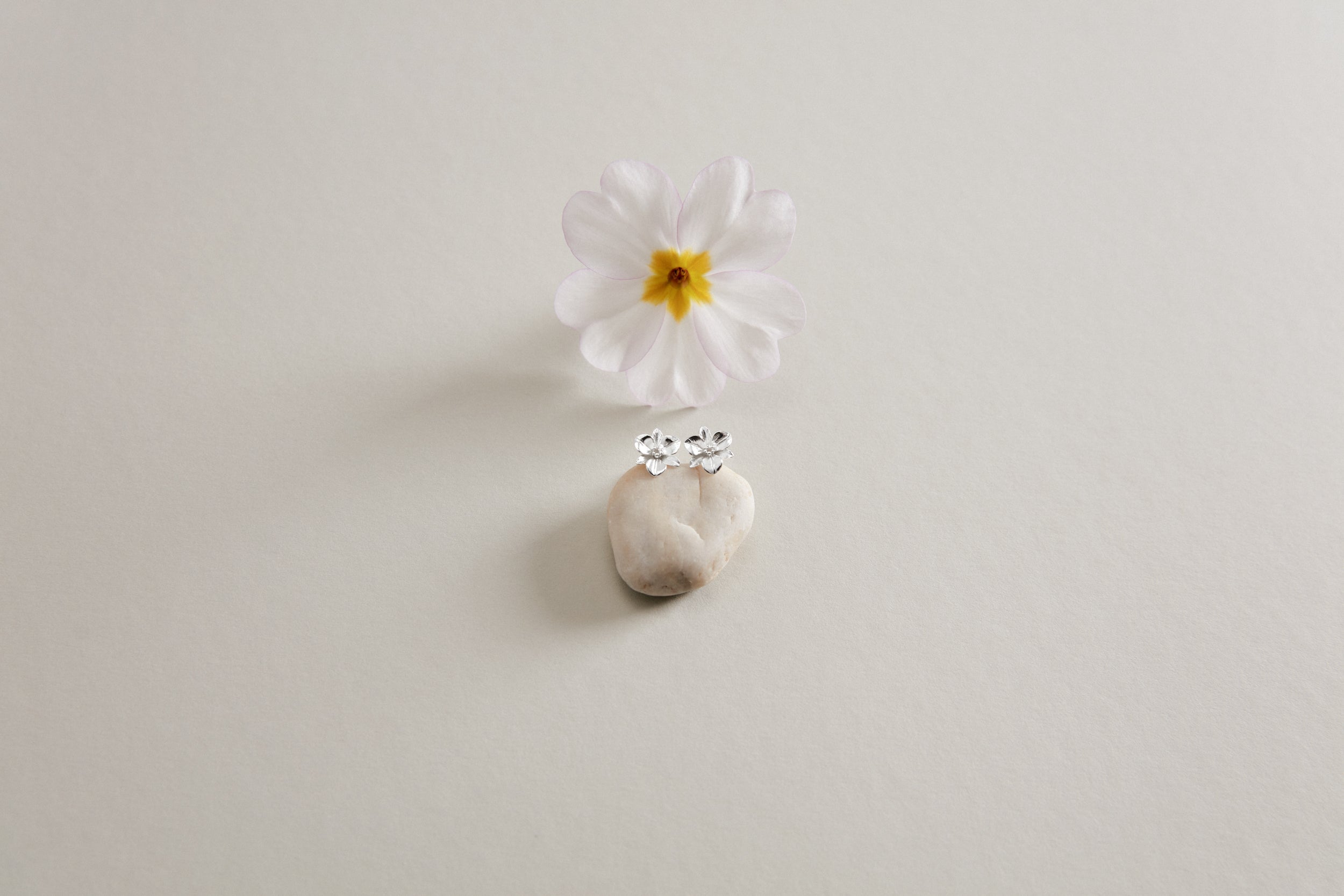 EINZIGARTIGER FRÜHLINGSSCHMUCK