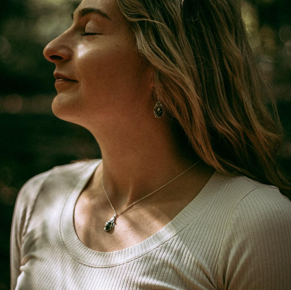 KETTE ELVINA