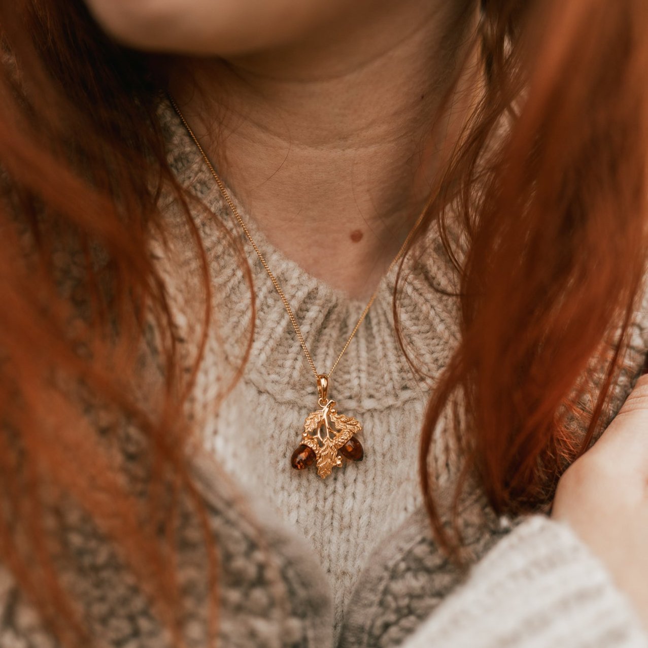 AMBER ACORN AND LEAF NECKLACE