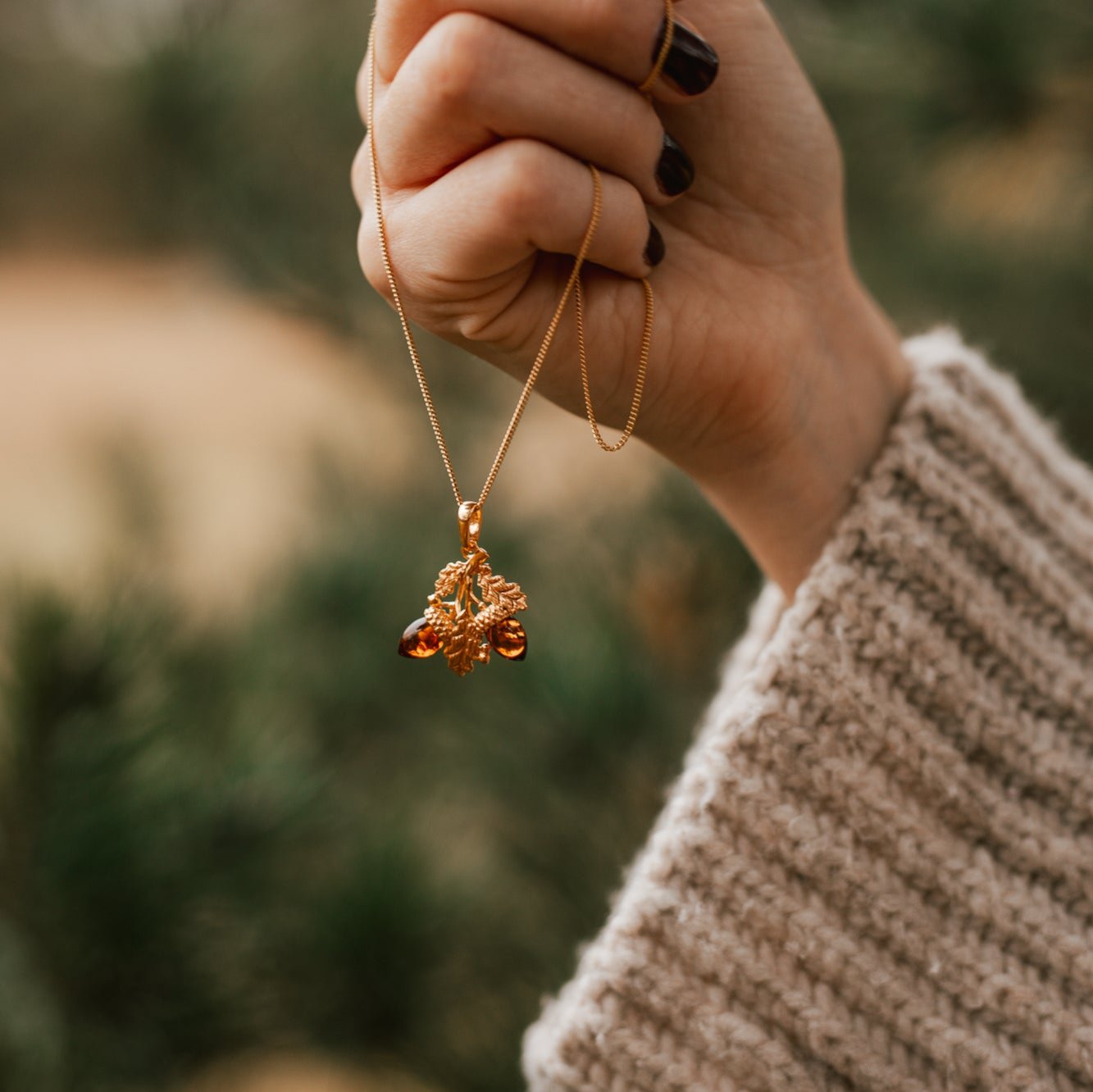 AMBER ACORN AND LEAF NECKLACE