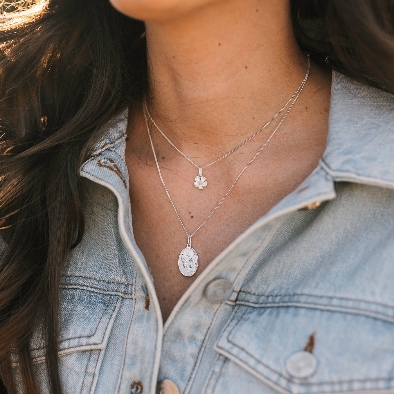 ANHÄNGER WENDE-MEDAILLON SCHMETTERLING & MOTTE II