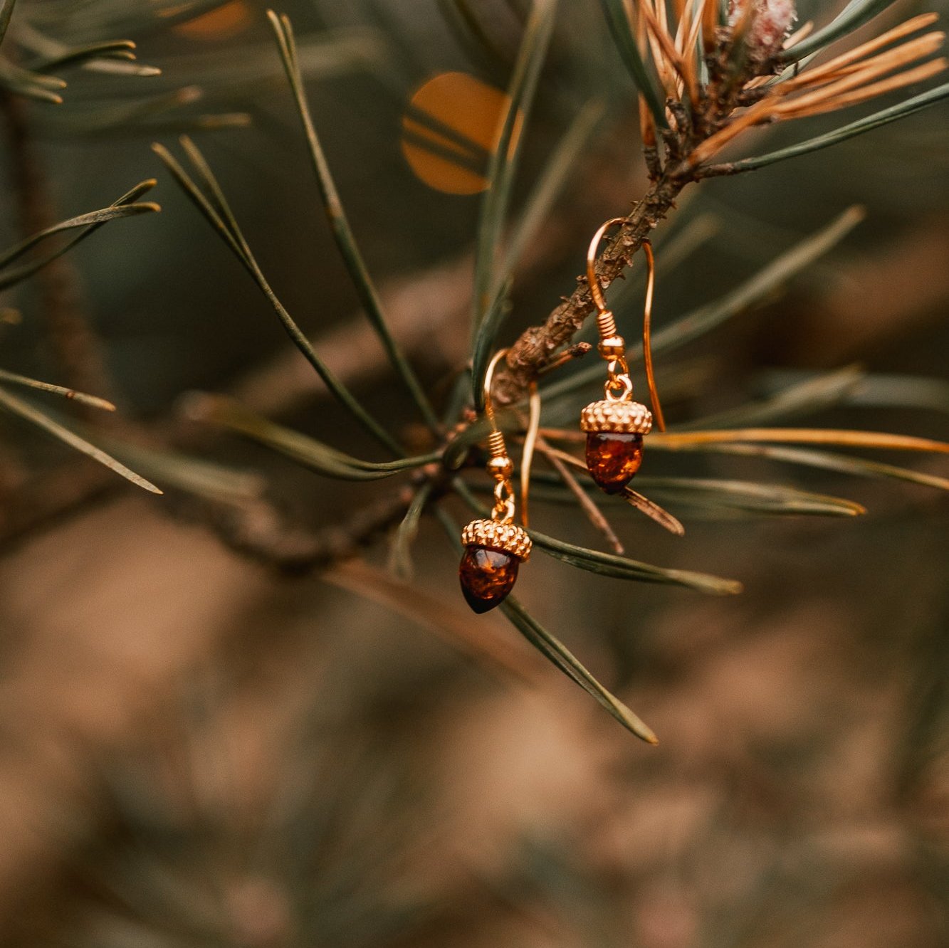 ACORN MINI EARRINGS
