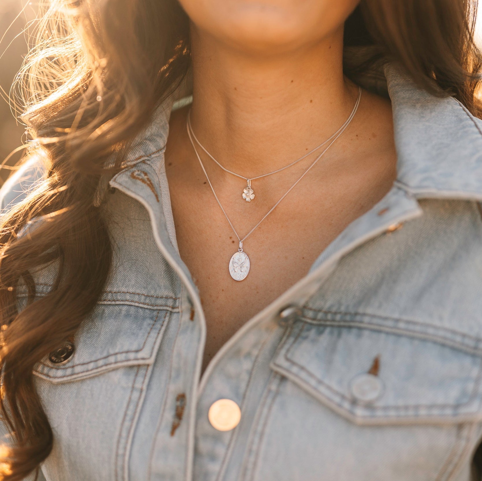 ANHÄNGER WENDE-MEDAILLON SCHMETTERLING & MOTTE II