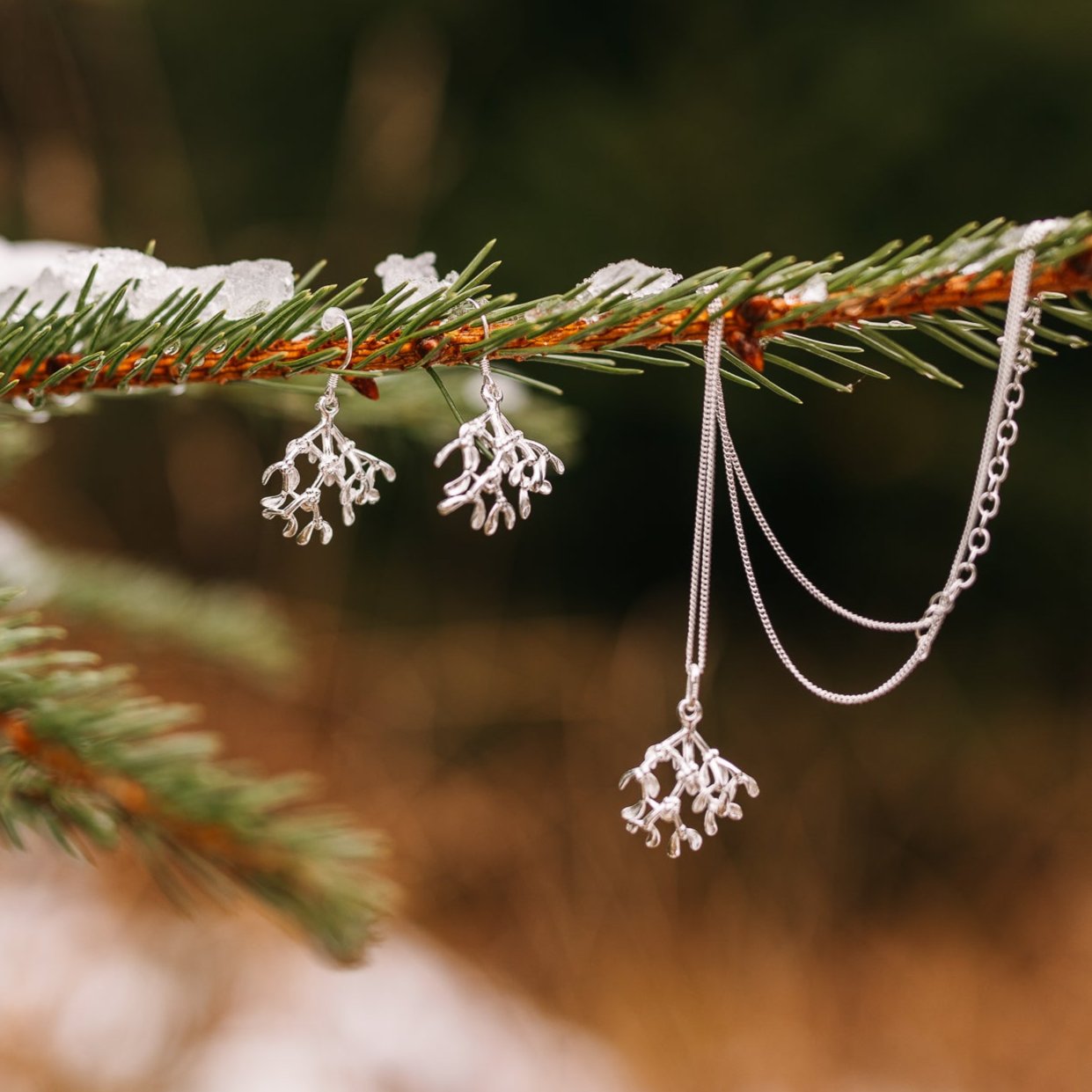 EARRINGS MISTLETOE II