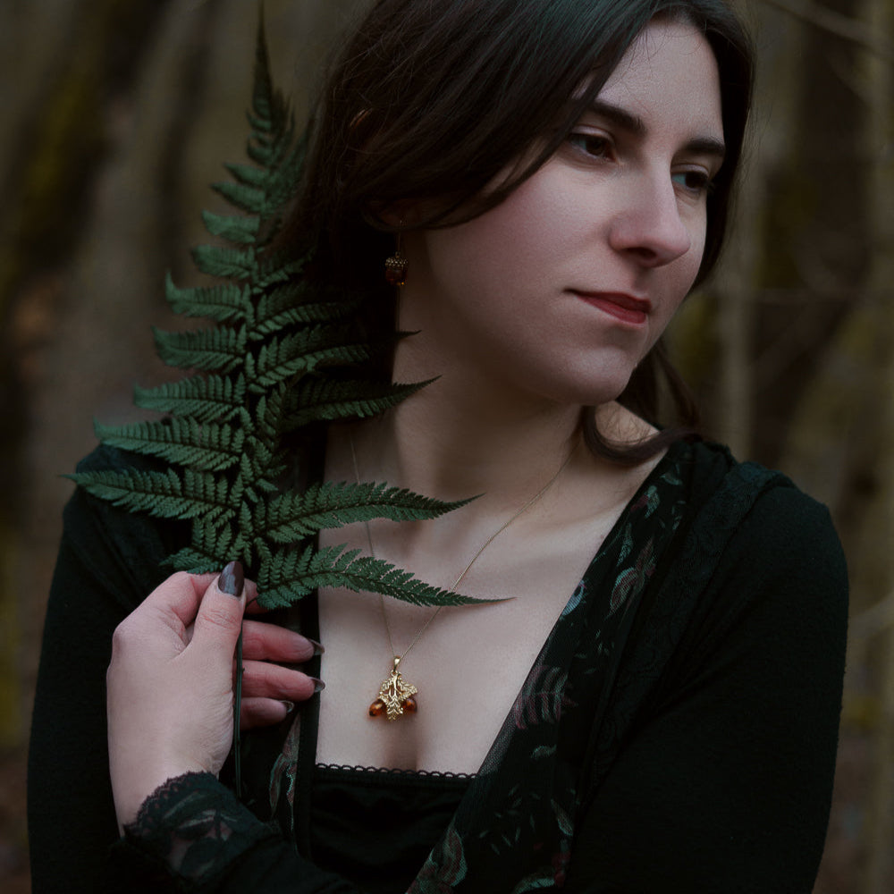 AMBER ACORN AND LEAF NECKLACE