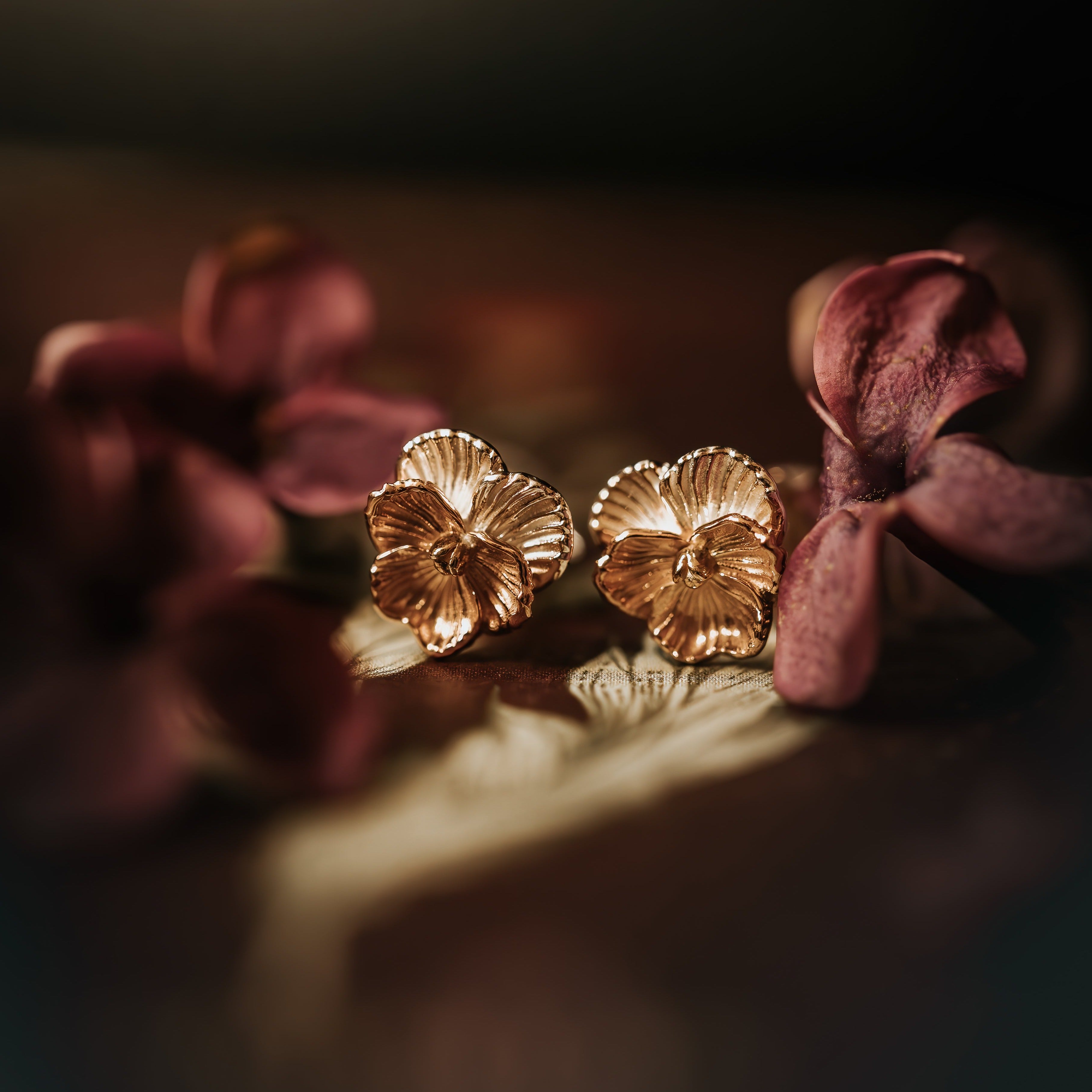 VIOLET EARRINGS