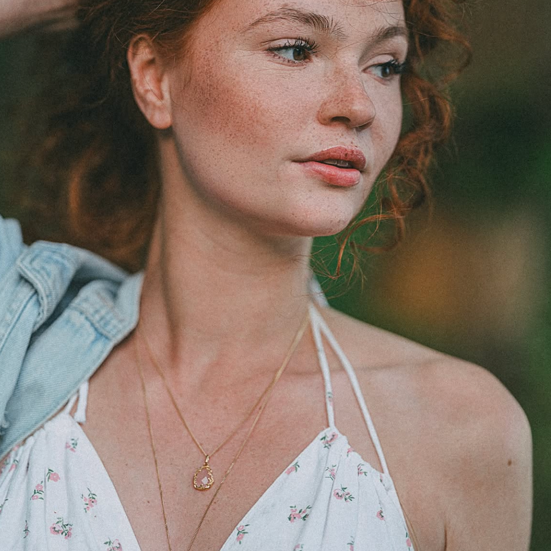 KETTE ROSENQUARZ & BLÄTTER