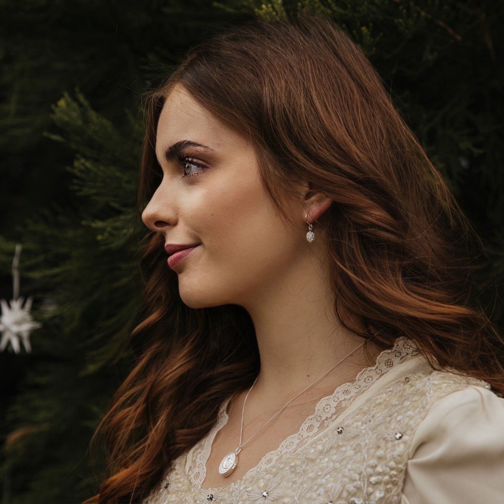 OHRRINGE KIEFERZAPFEN II