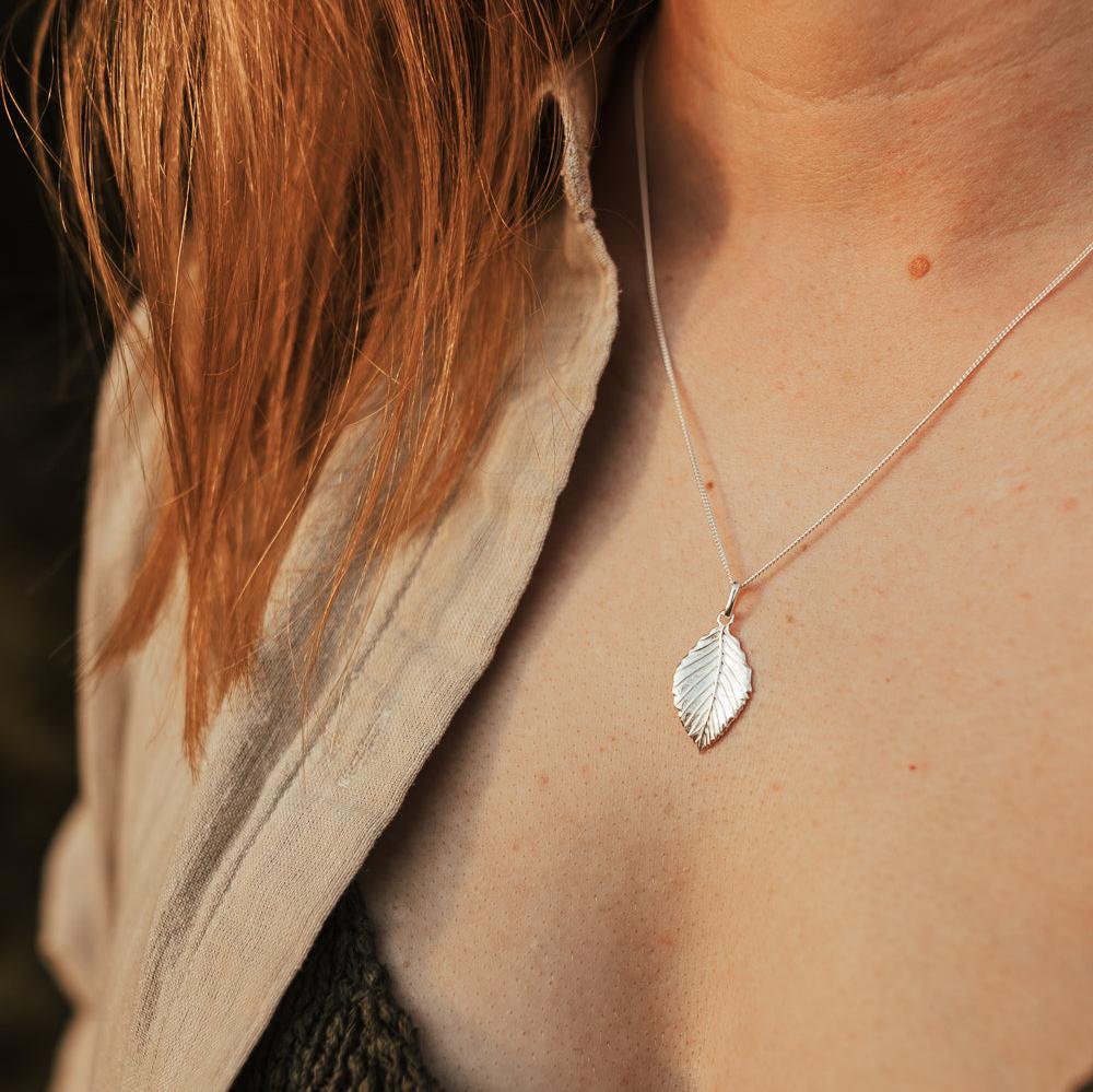 ANHÄNGER BUCHENBLATT II