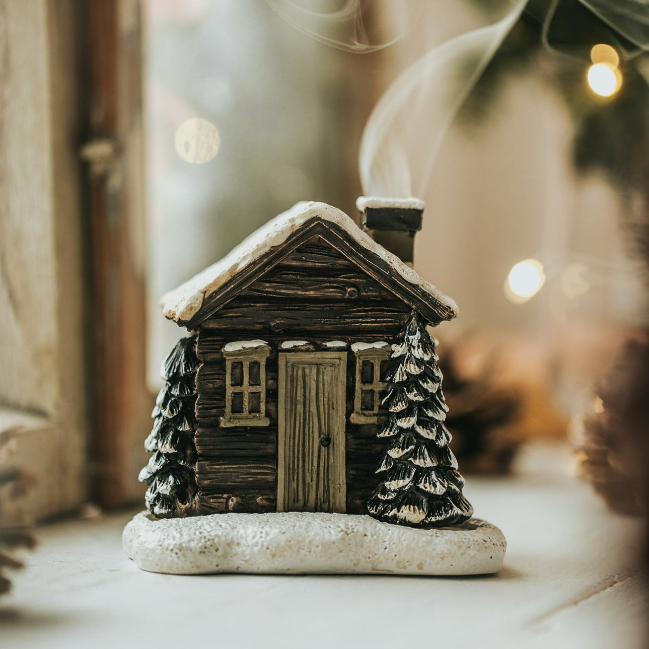 RÄUCHERHAUS WINTERHÜTTE