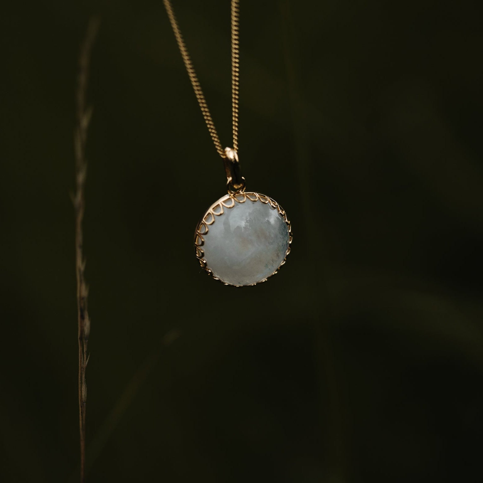 KETTE MONDSTEIN