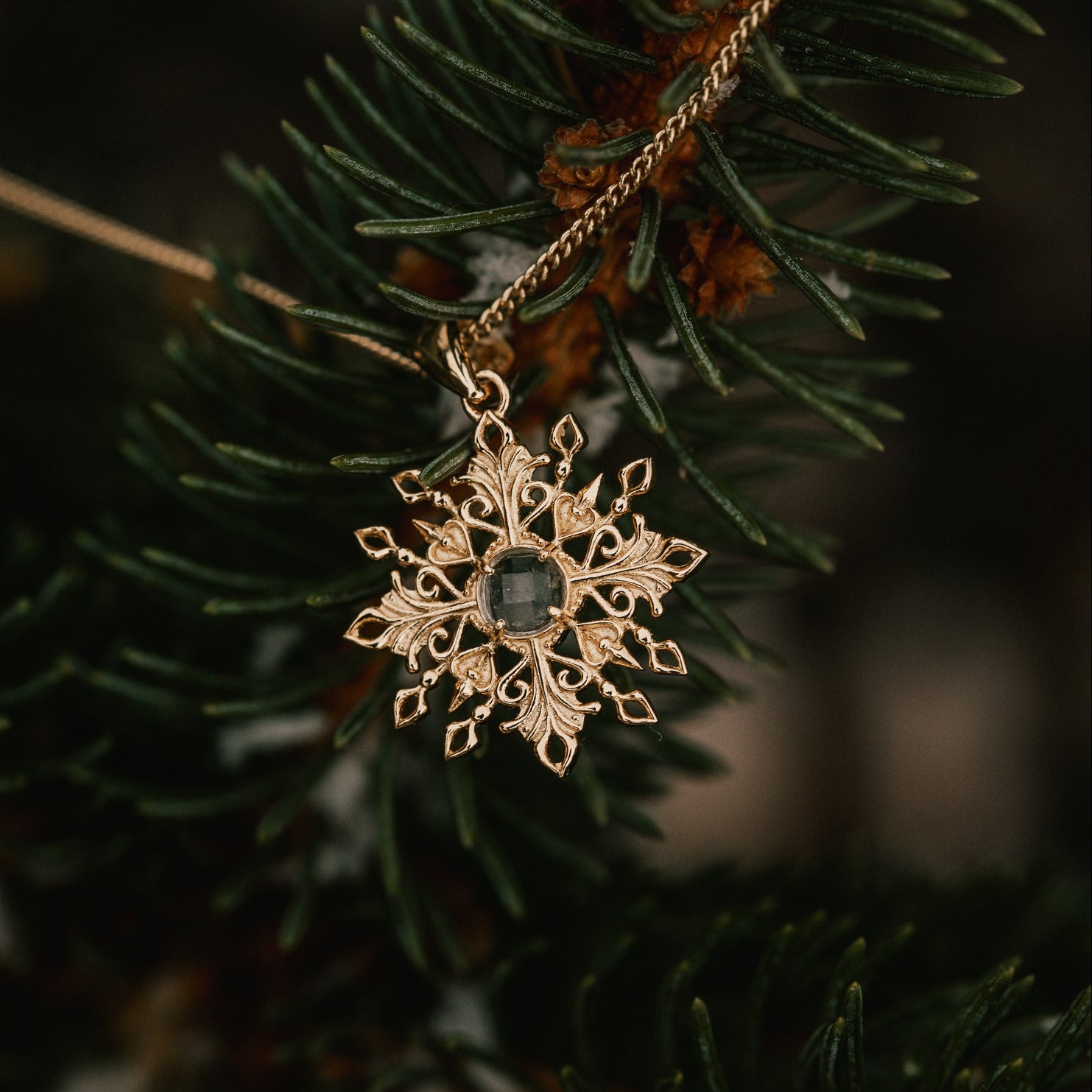 ANHÄNGER SNOEVA & BERGKRISTALL