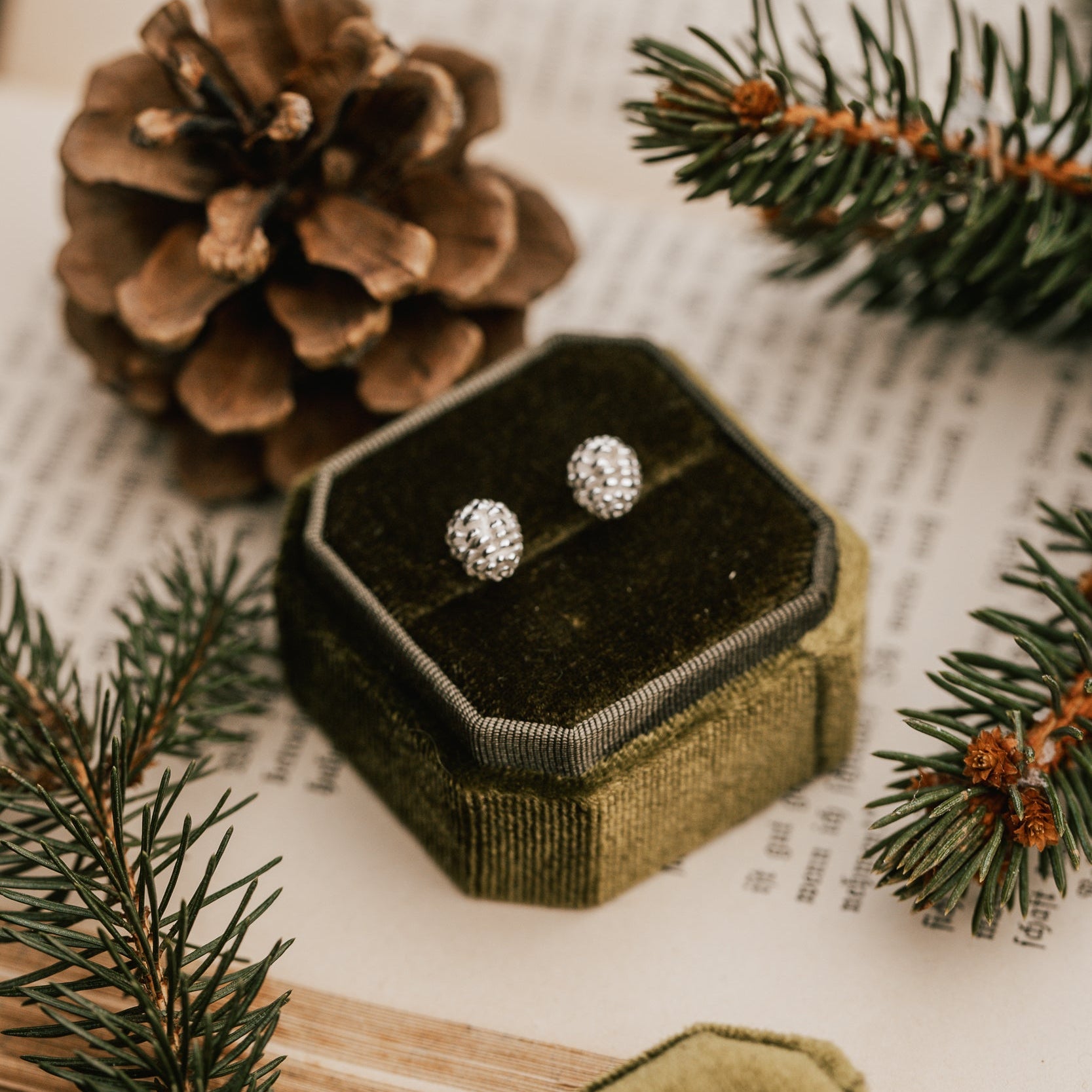 OHRSTECKER ZAPFEN II