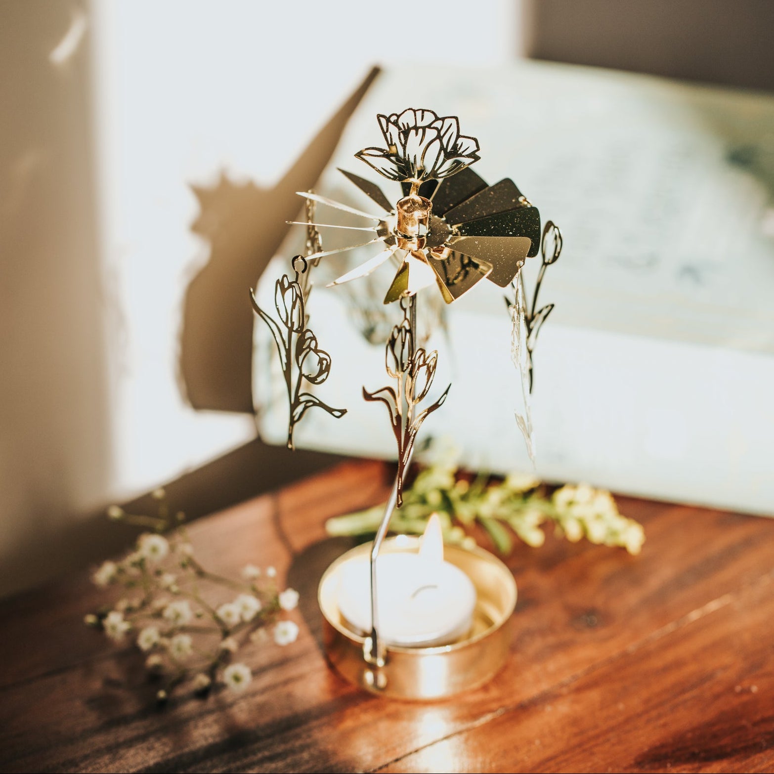 TEELICHT-KARUSSELL TULPEN