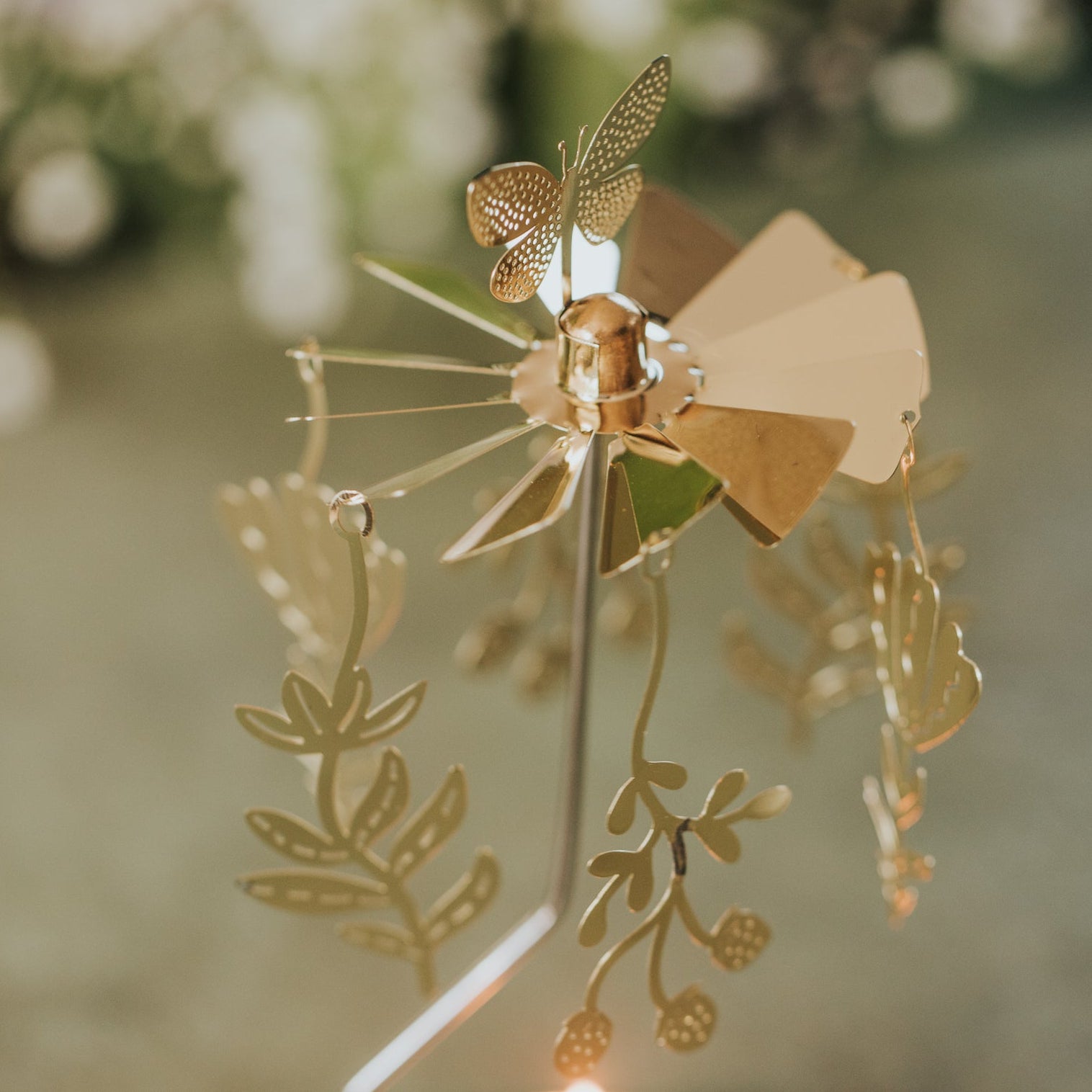 TEELICHT-KARUSSELL WILDBLUMENWIESE