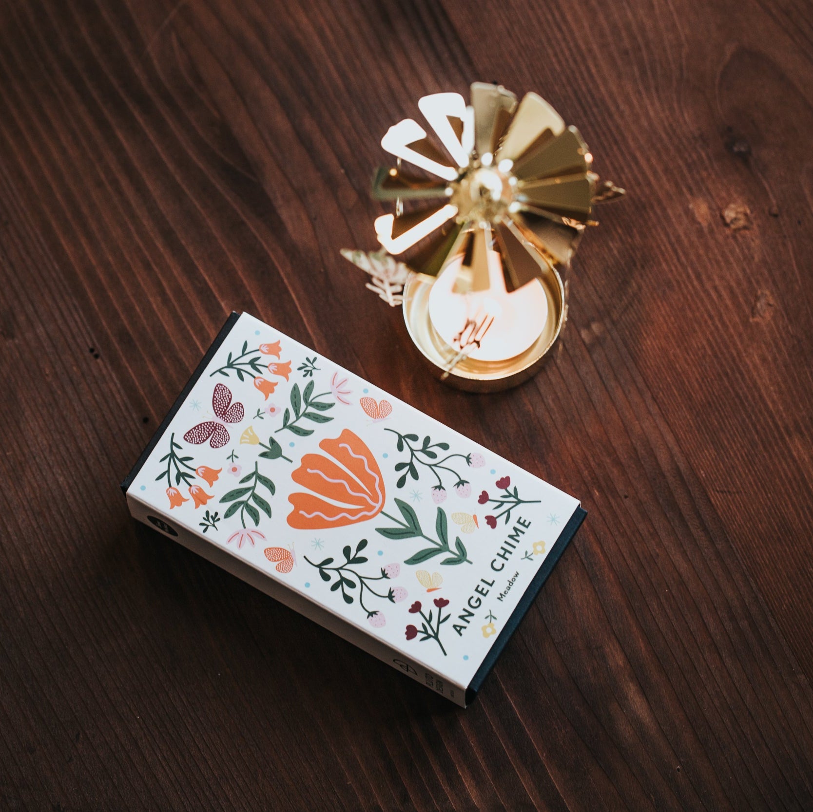 TEELICHT-KARUSSELL WILDBLUMENWIESE