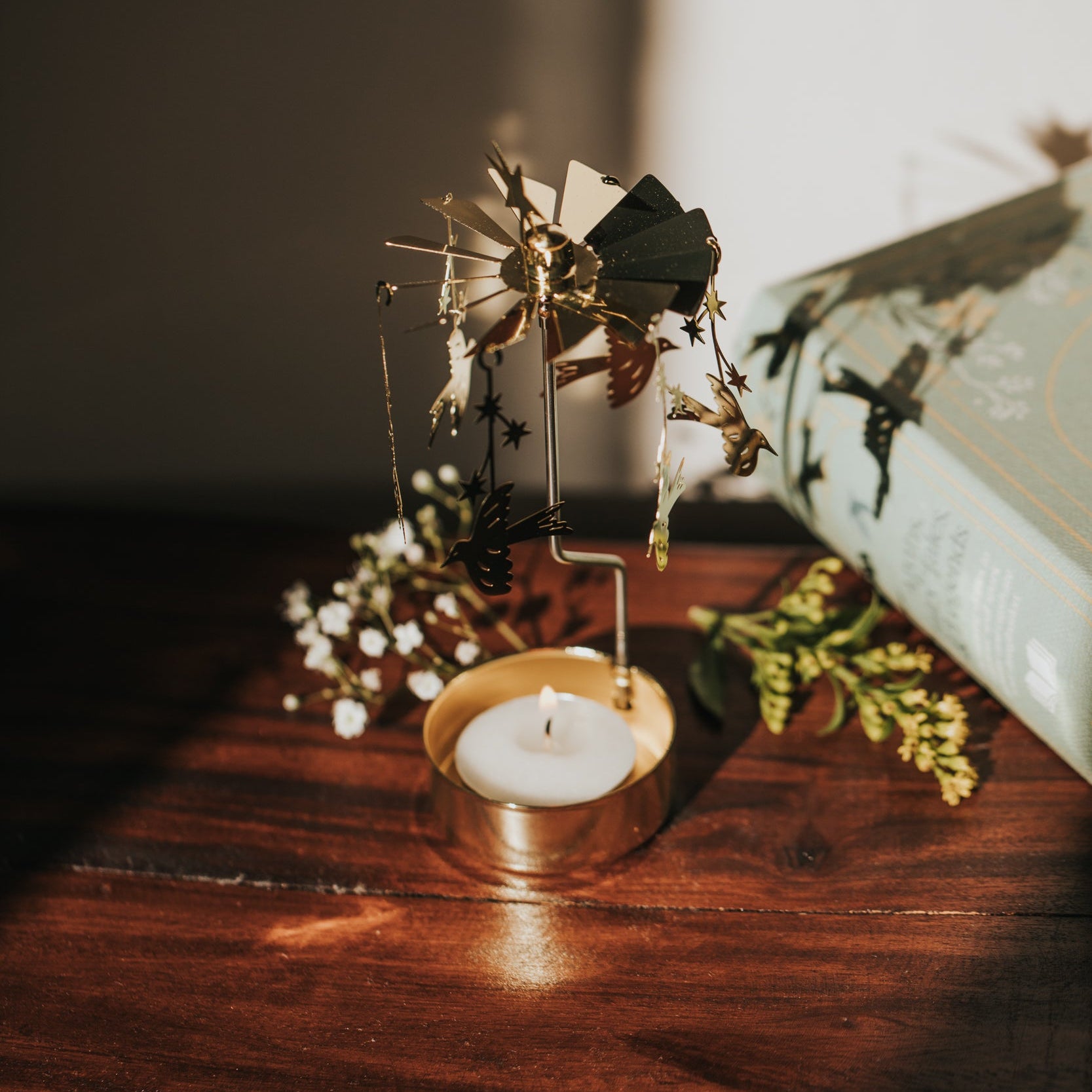 TEELICHT-KARUSSELL VÖGEL & STERNE