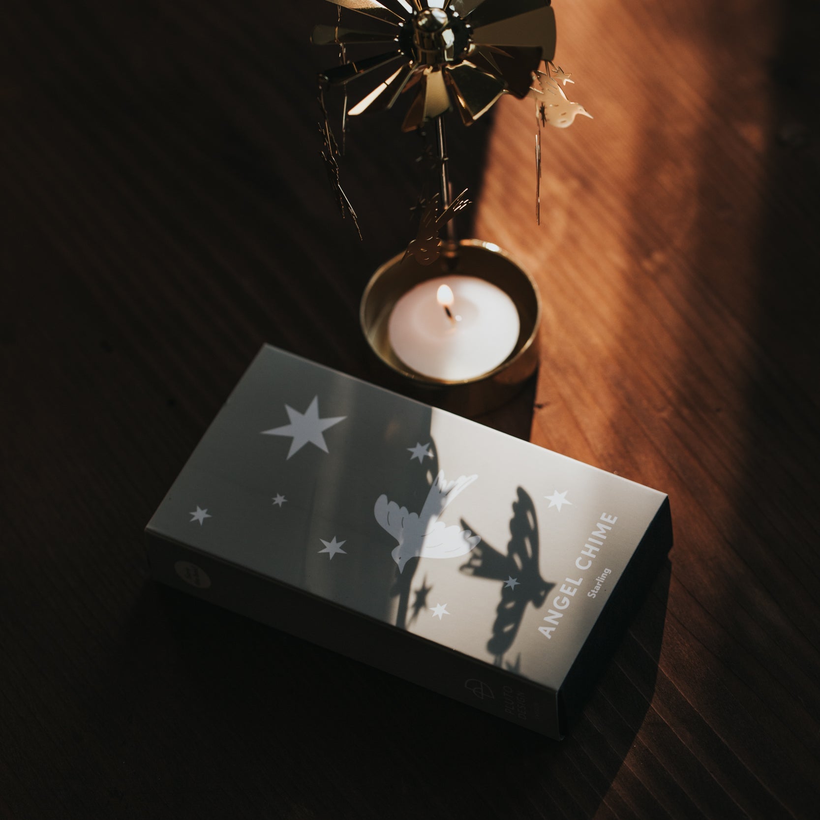 TEELICHT-KARUSSELL VÖGEL & STERNE