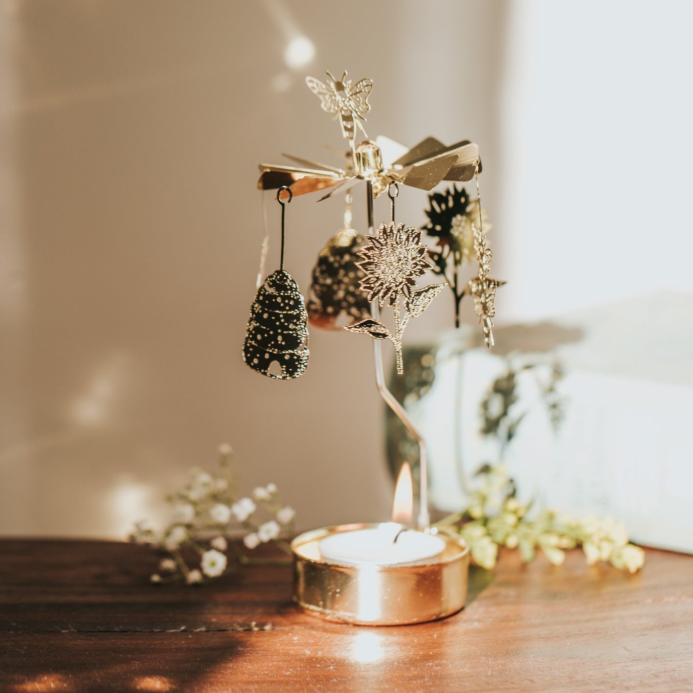 TEELICHT-KARUSSELL BIENEN