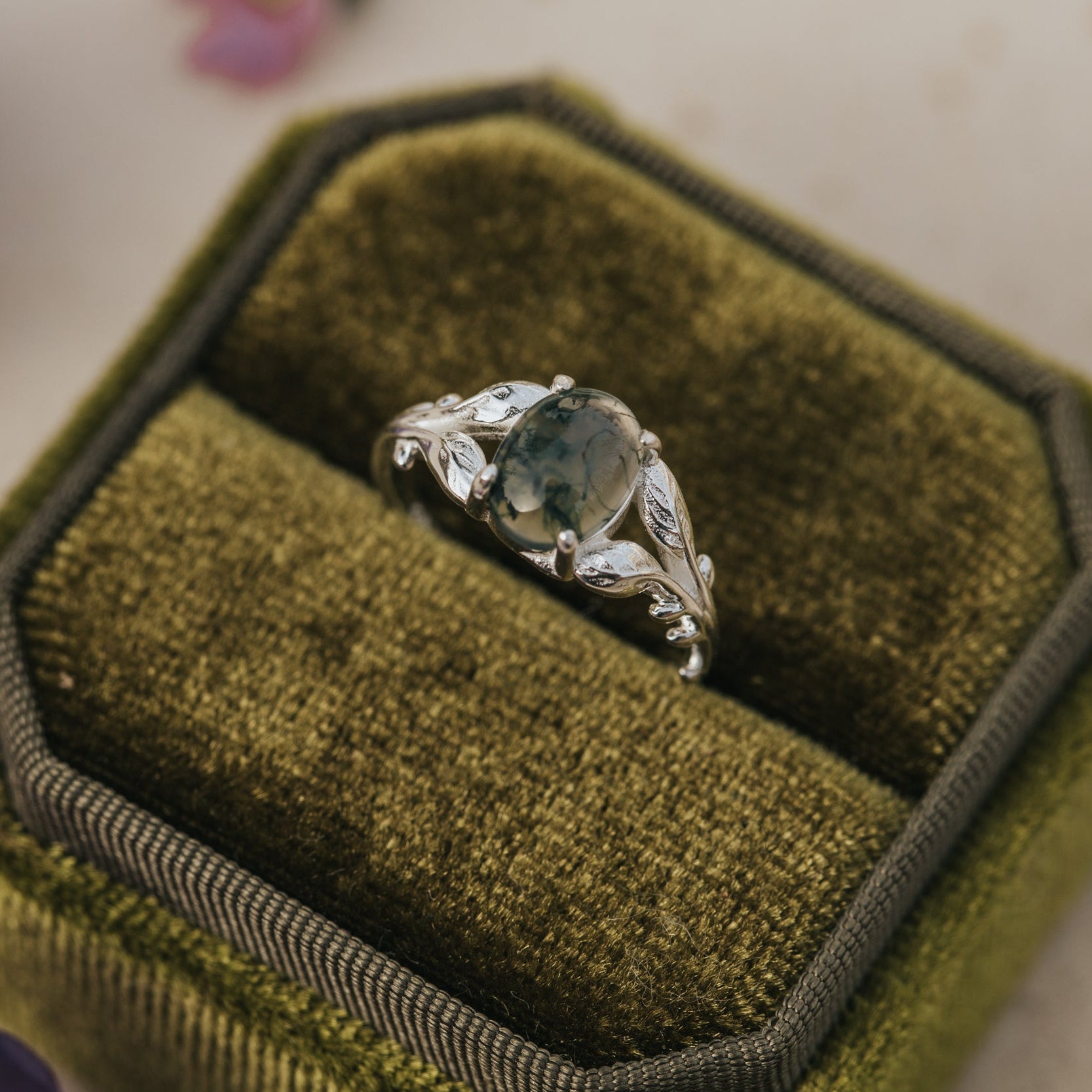 RING MOOSACHAT II