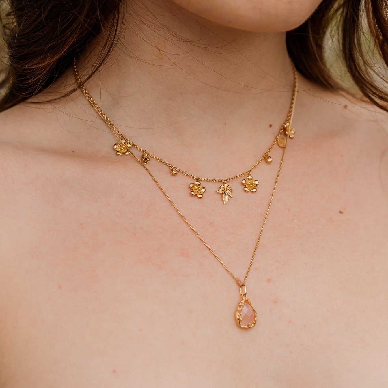 KETTE BLÜTEN & BLÄTTER