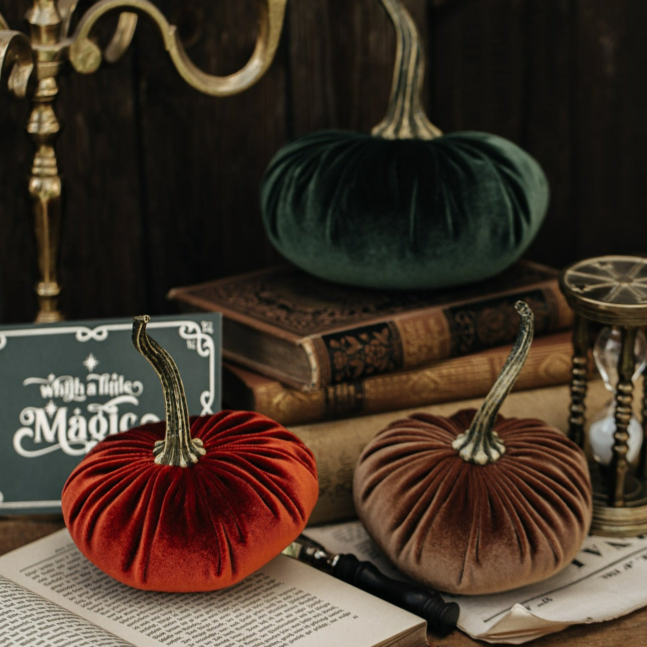 VELVET PUMPKIN FOREST GREEN LARGE