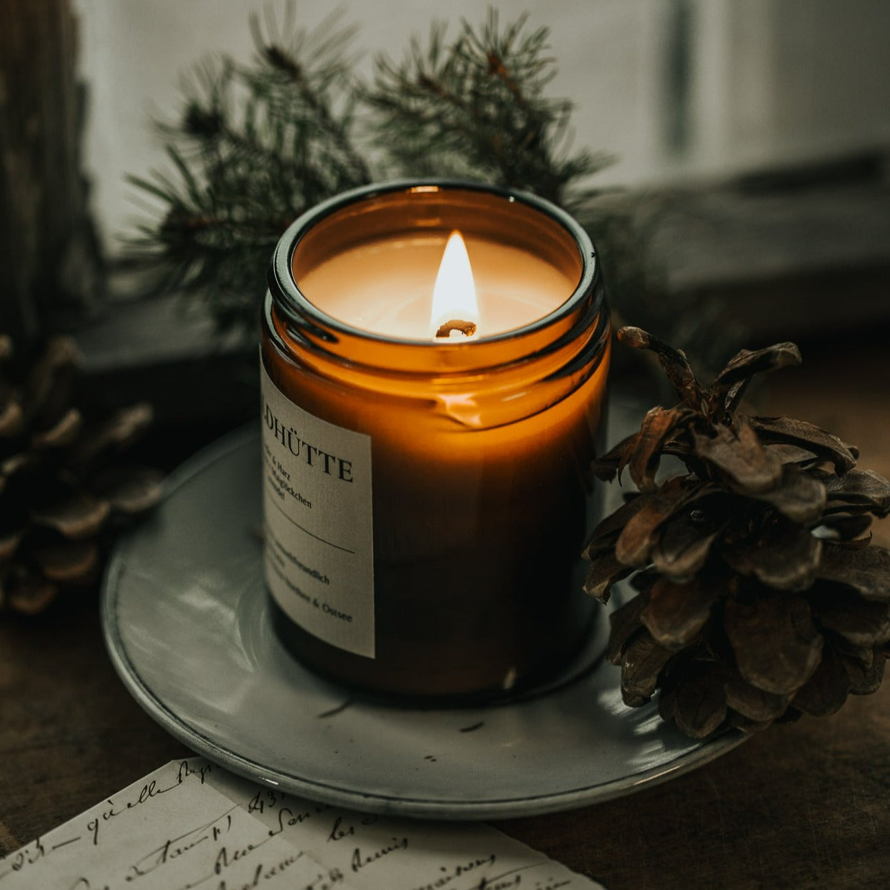 SCENTED CANDLE FOREST HUT