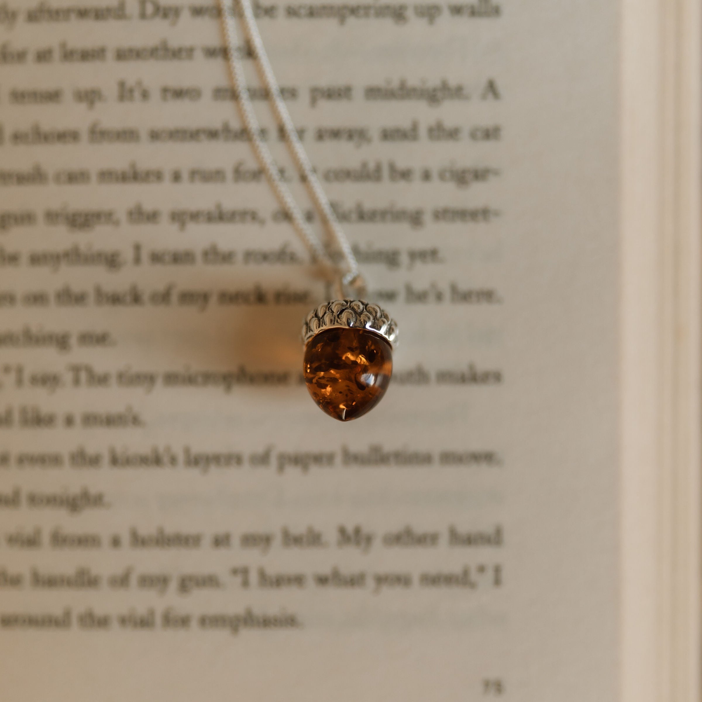 KETTE BERNSTEINEICHEL II