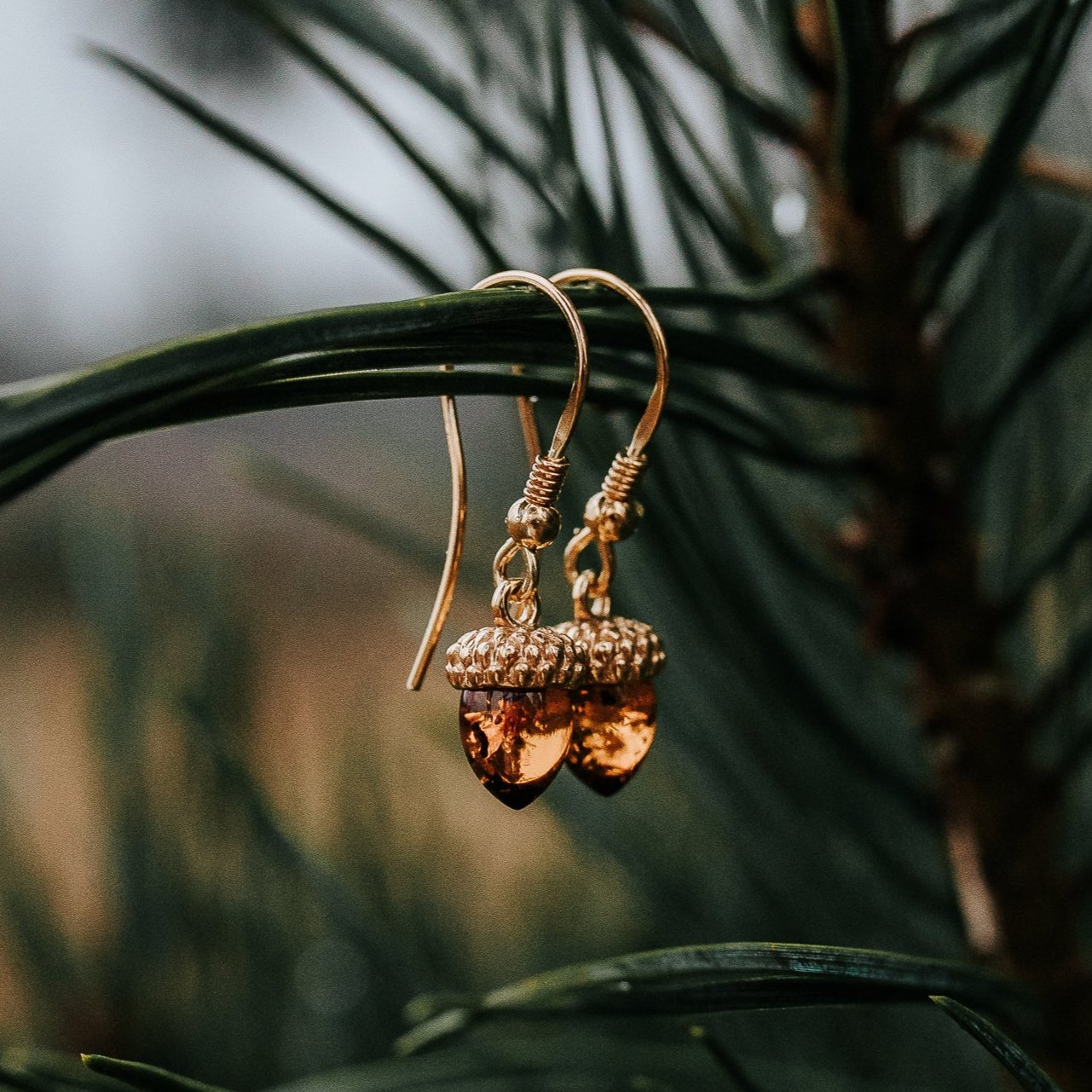 ACORN MINI EARRINGS