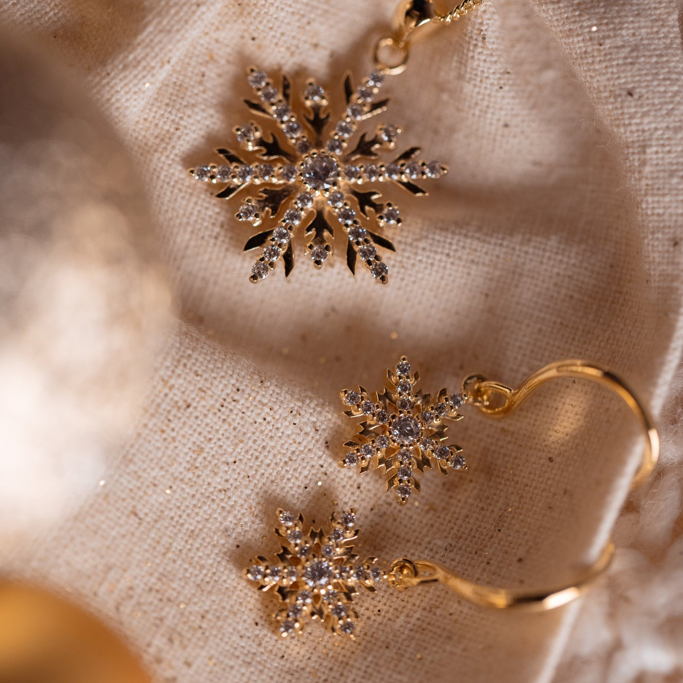 CHAIN ​​SNOWFLAKE