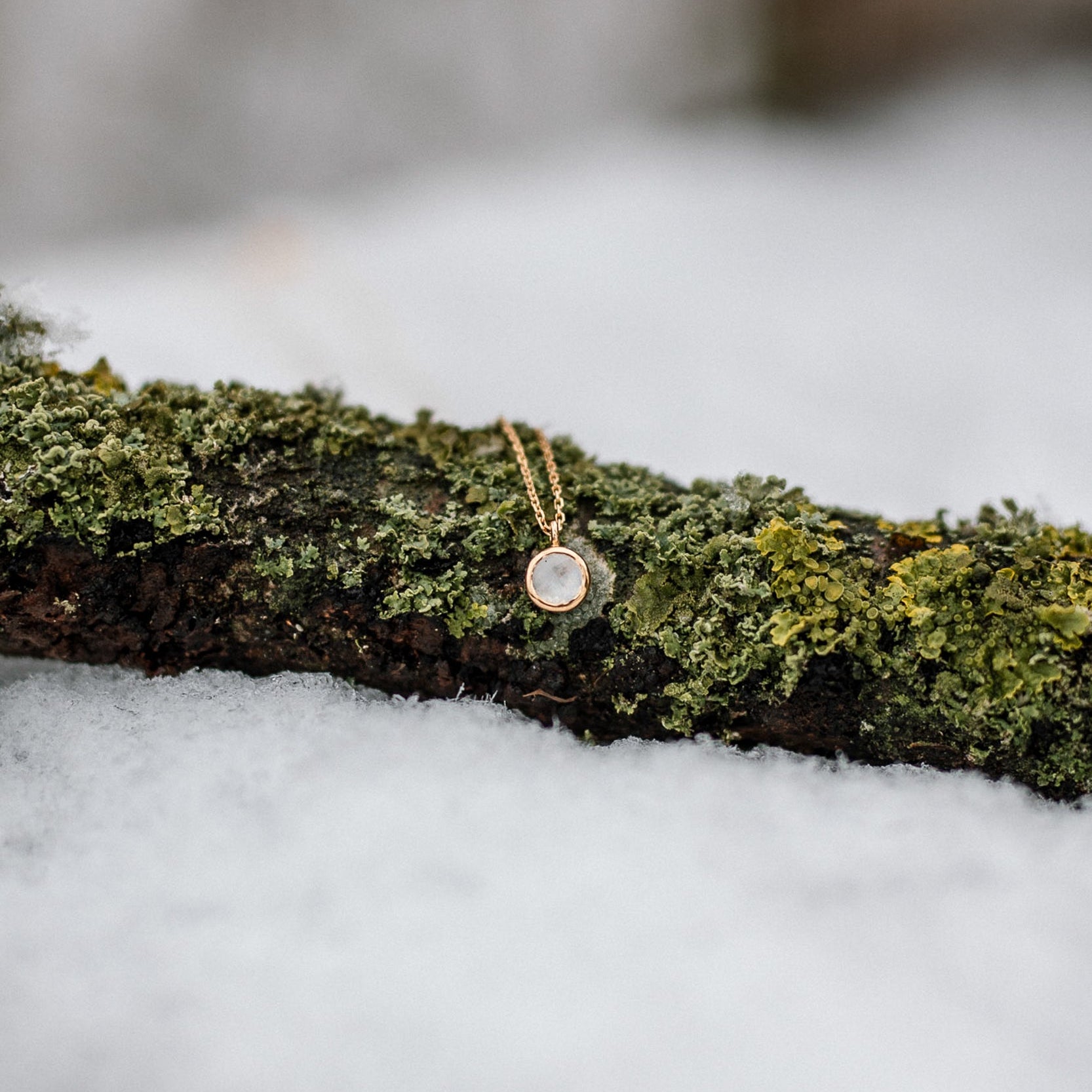 KETTE KLEINER MONDSTEIN