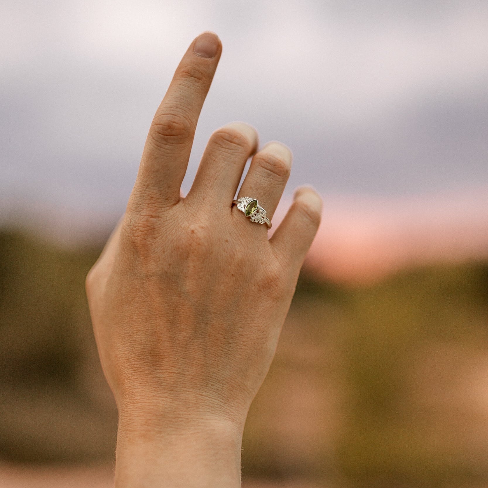 RING FARN & PERIDOT II