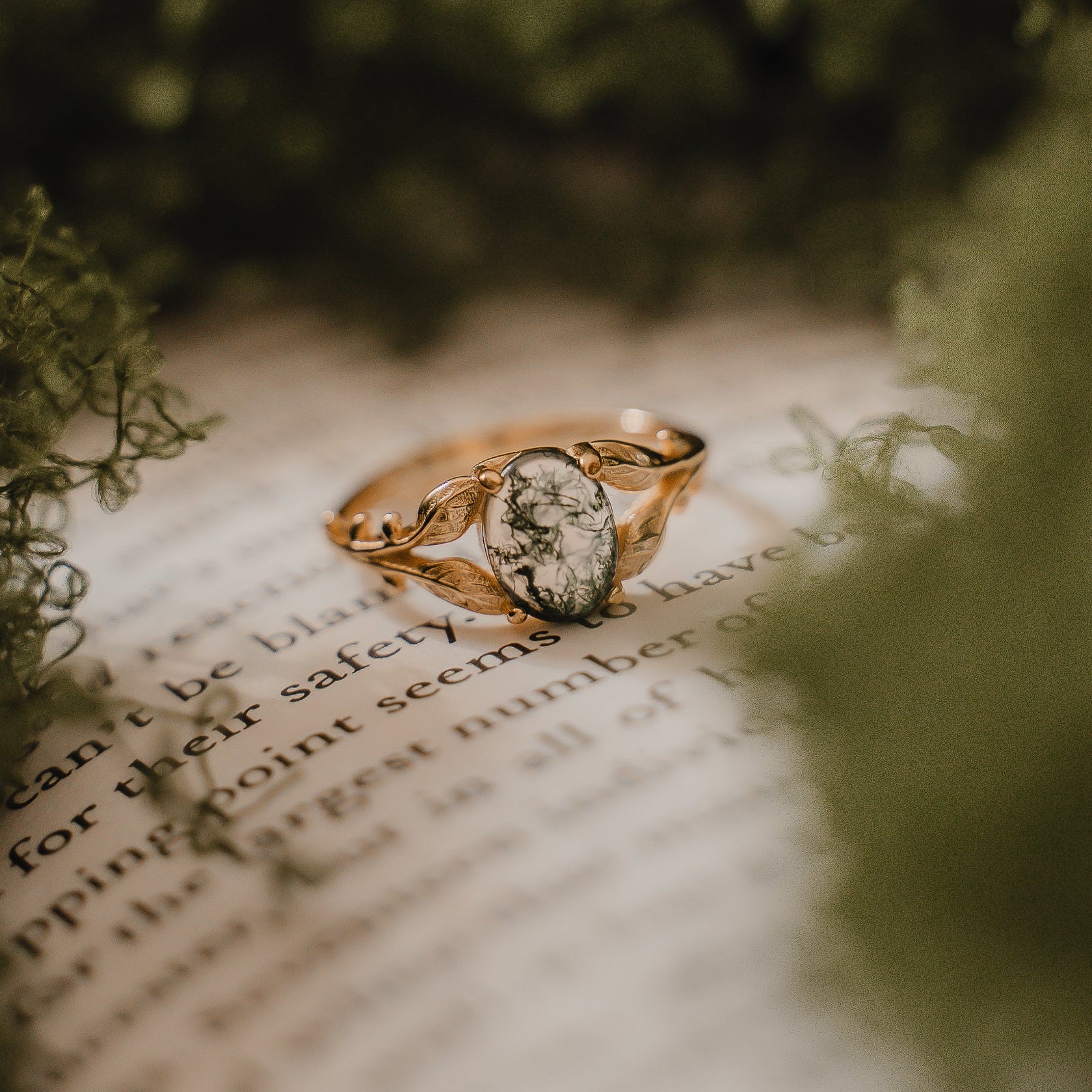 RING MOOSACHAT