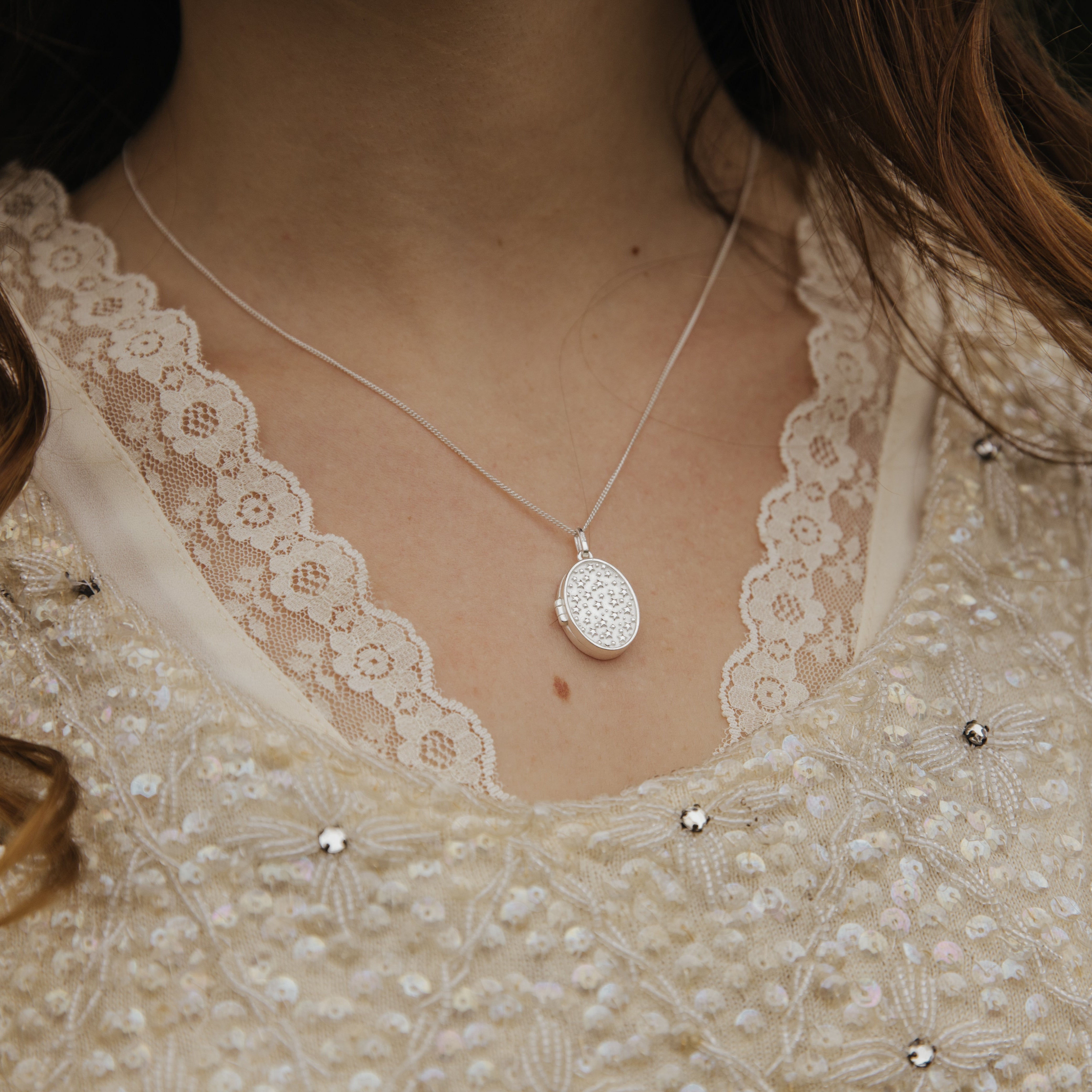 KETTE WENDE-MEDAILLON MOND & STERNENHIMMEL II