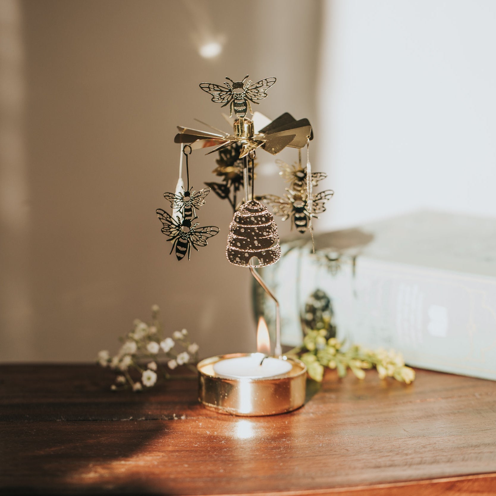 TEELICHT-KARUSSELL BIENEN