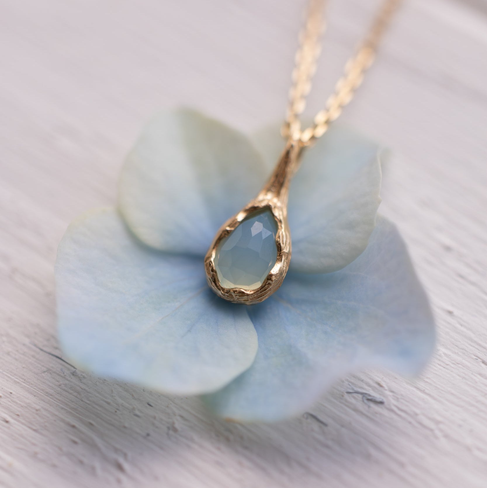 KETTE LIORE