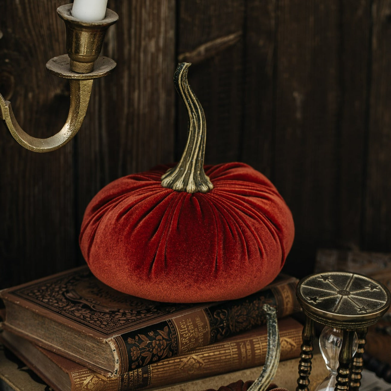 VELVET PUMPKIN ORANGE LARGE