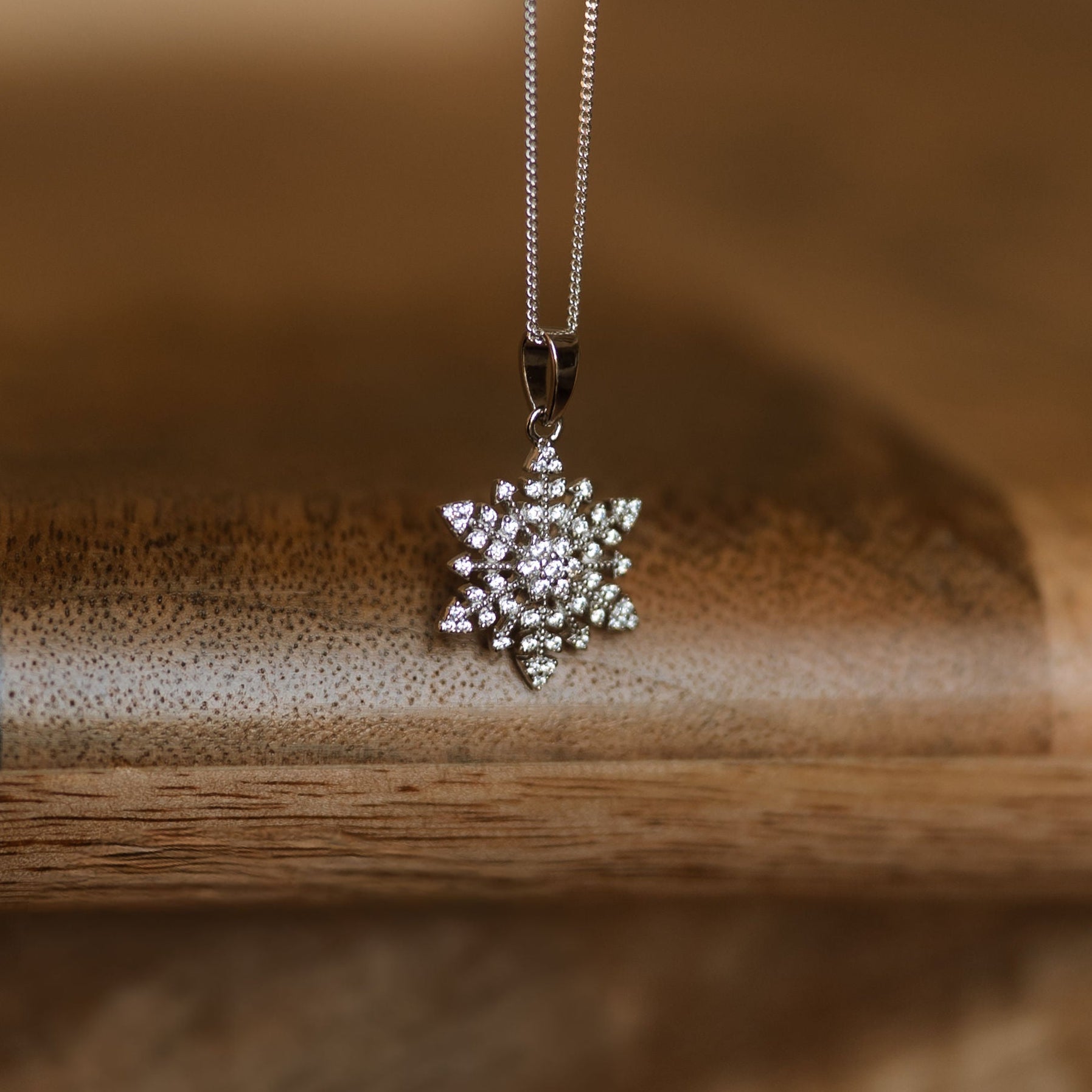 SNOWFLAKE II CHAIN