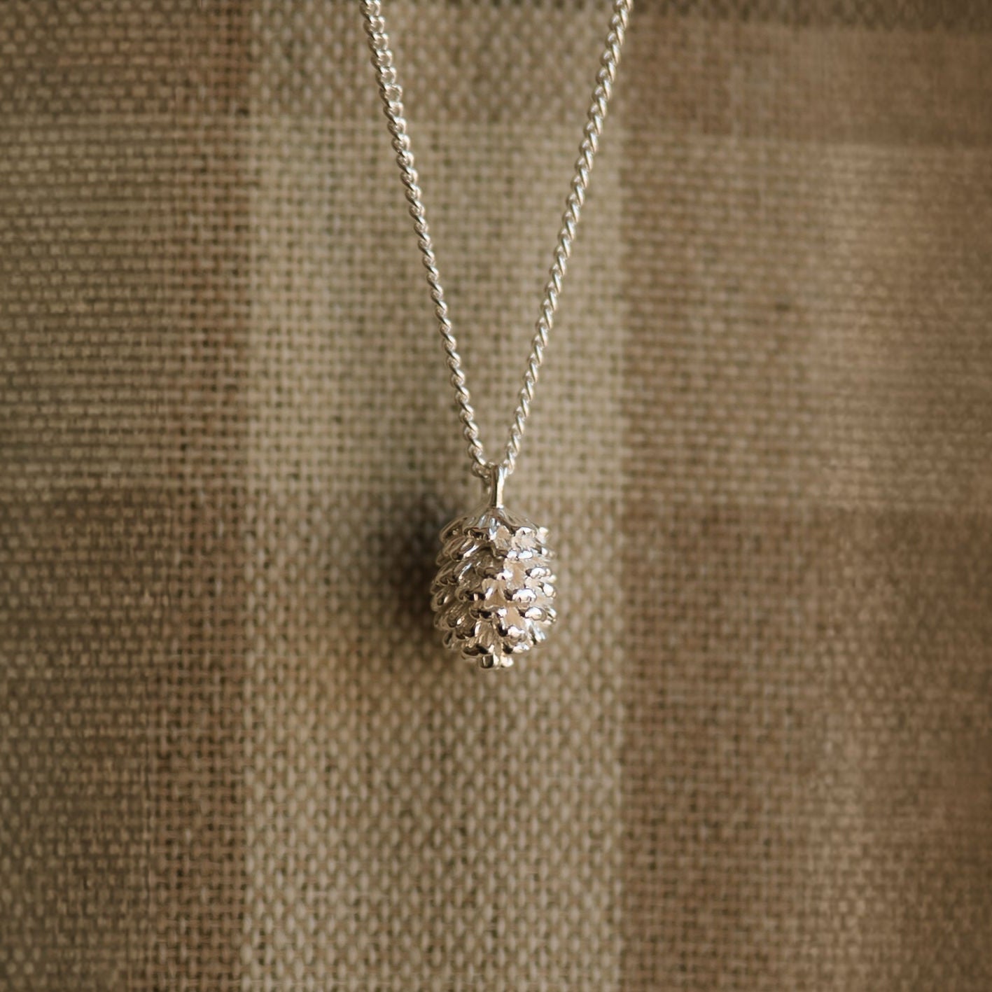 KETTE KIEFERZAPFEN II