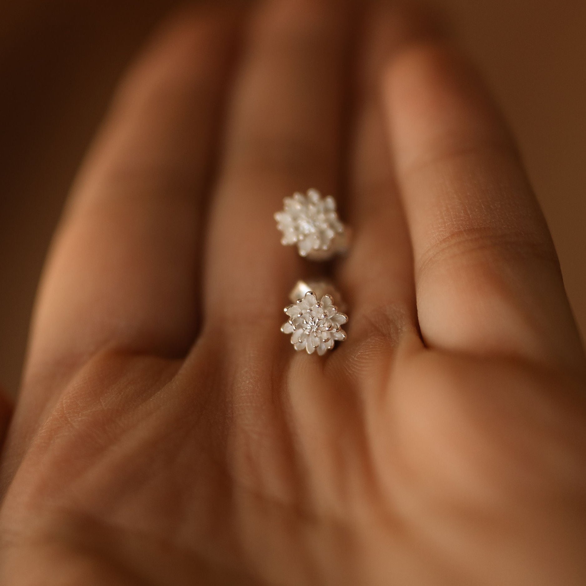 OHRSTECKER CHRYSANTHEME