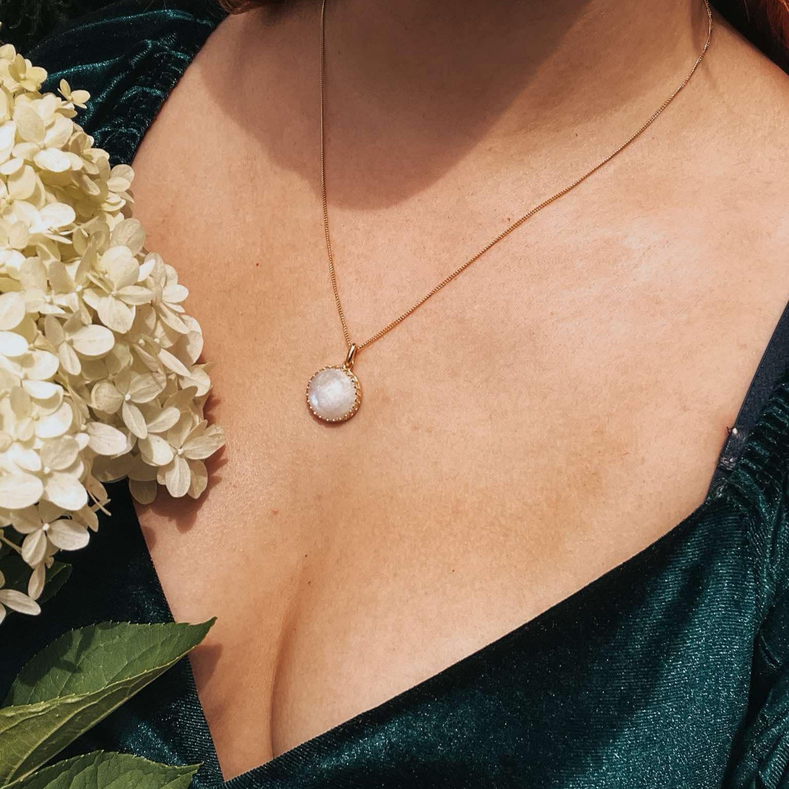 KETTE MONDSTEIN